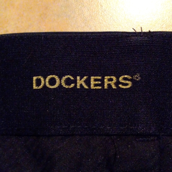 👖 Dockers Navy Blue Bootcut Mid to High-rise Stretch-Waist Jeans Size 12 M 👖 - Picture 6 of 8